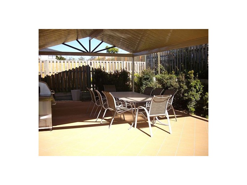 17 Watheroo Place, Parkinson QLD 4115