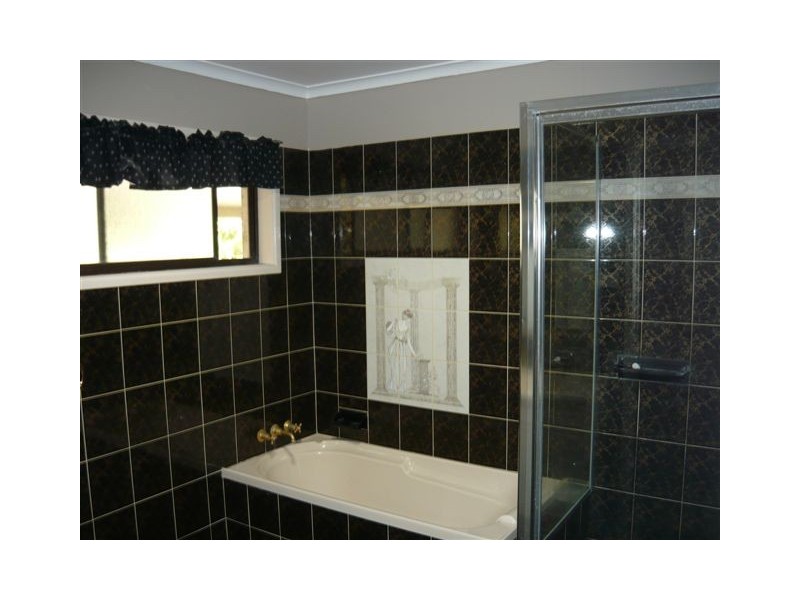 125 Rockfield Road, Doolandella QLD 4077