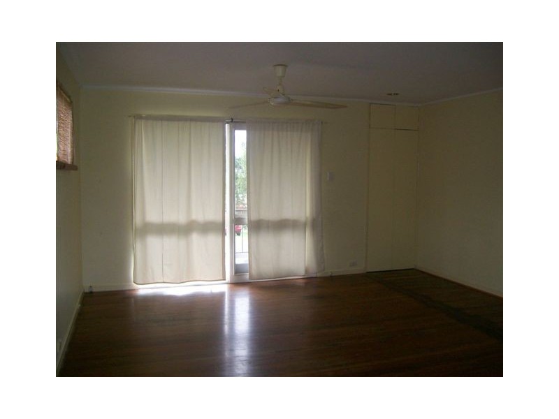 27 Dunkeld St, Acacia Ridge QLD 4110