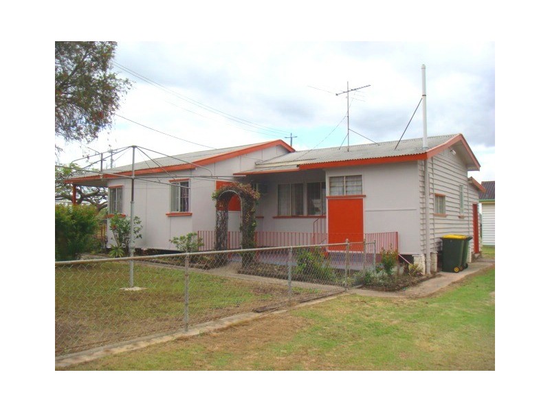 2 Rowe Tce, Darra QLD 4076