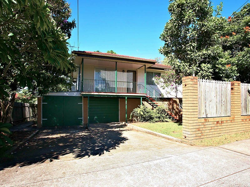 29 Woody Avenue, Kingston QLD 4114