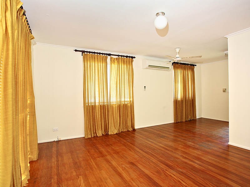 29 Woody Avenue, Kingston QLD 4114
