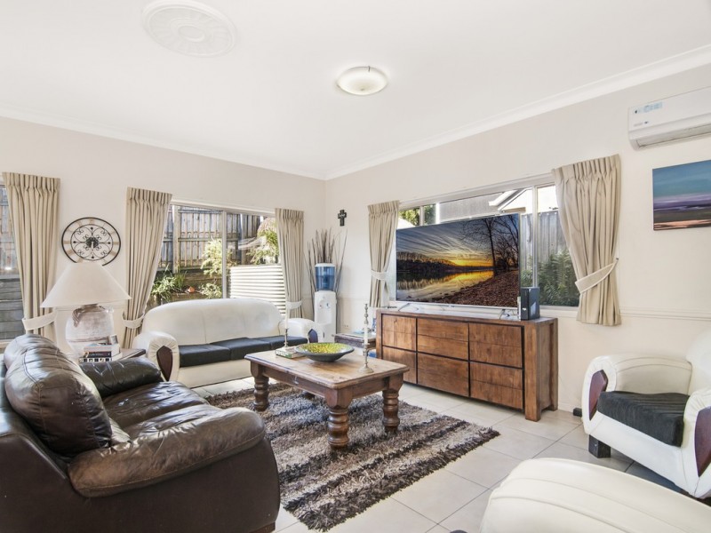 45 CARNARVON CRESCENT, Waterford QLD 4133