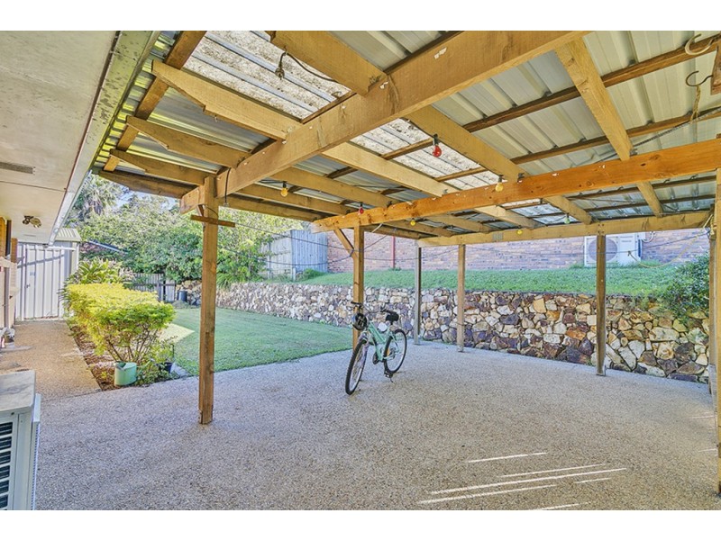 4 Jardine Drive, Springwood QLD 4127