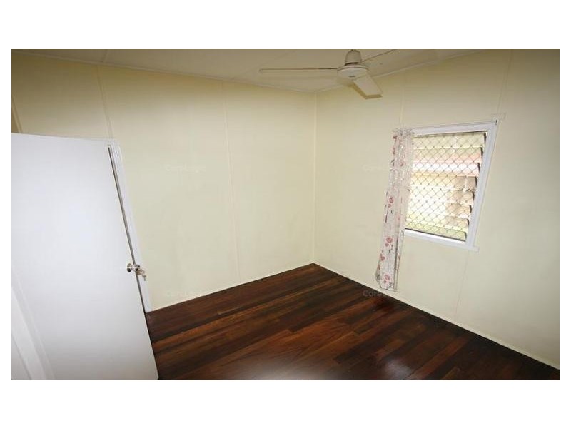 42 GARFIELD ROAD, Logan Central QLD 4114