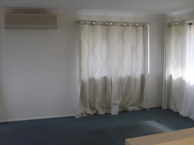 40 Glenala Avenue, Durack QLD 4077