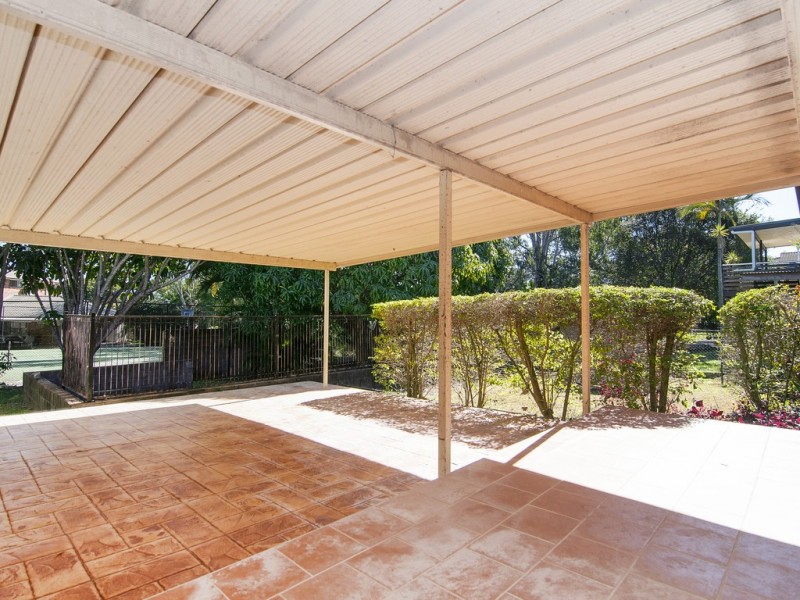 18 GLENGALA DRIVE, Rochedale South QLD 4123