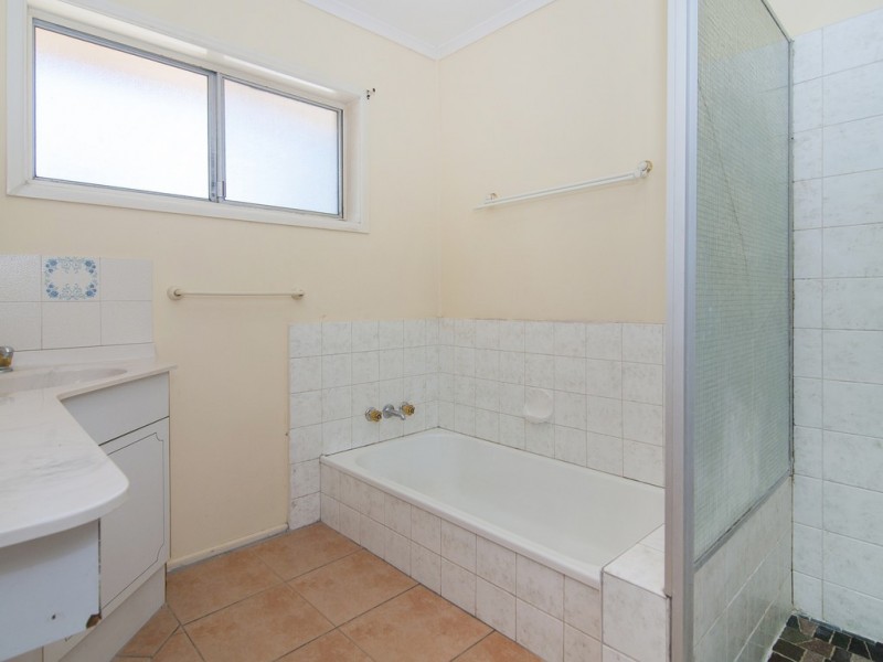 13 WILDE STREET, Kingston QLD 4114