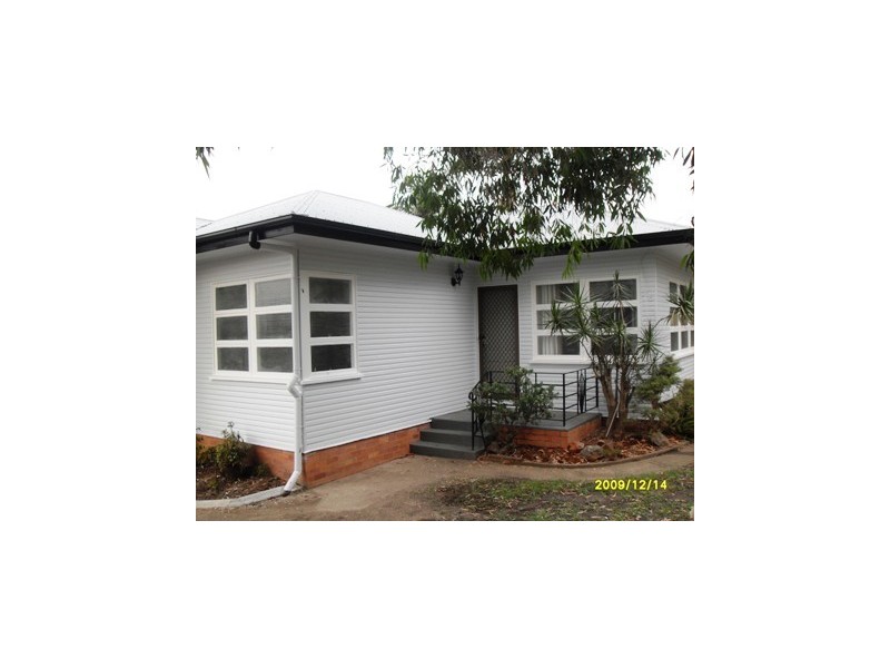 96 Stones Road, Sunnybank Hills QLD 4109