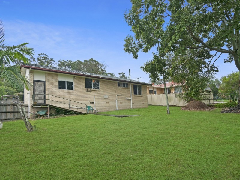 13 RHOLANDA CRESCENT, Springwood QLD 4127