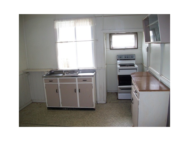 9 Dawn Street, Rocklea QLD 4106