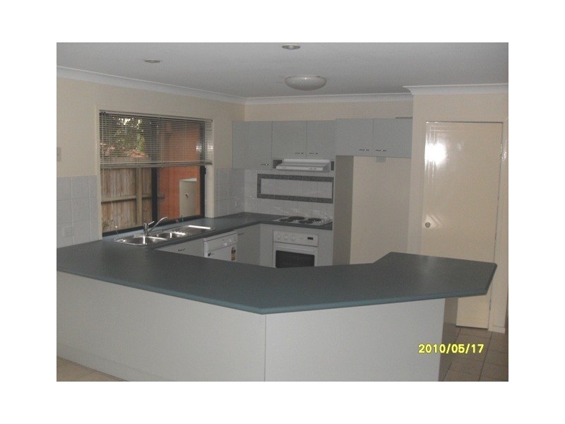 5 Grevillea Place, Forest Lake QLD 4078