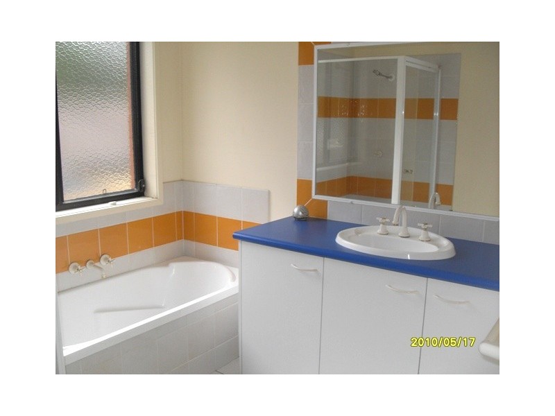 5 Grevillea Place, Forest Lake QLD 4078