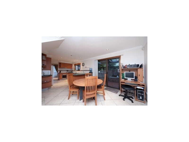 30 BULWARNA ST, Shailer Park QLD 4128