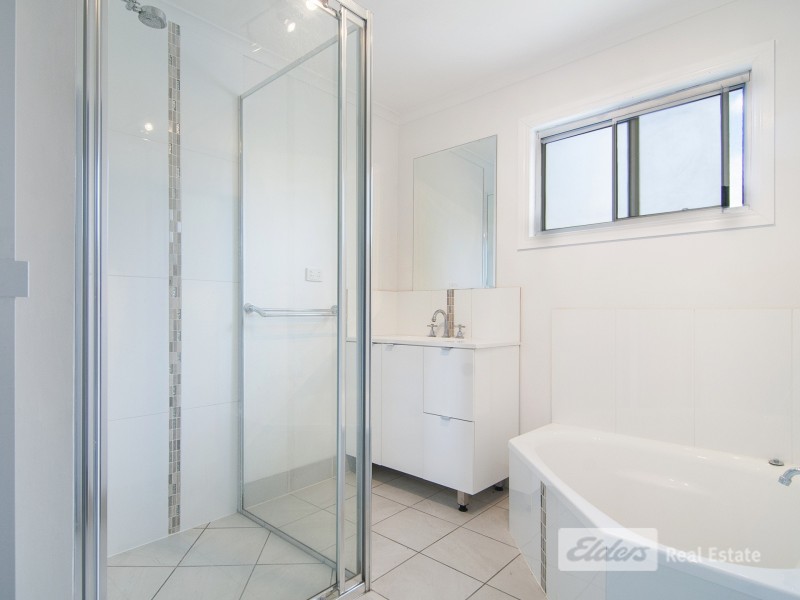 9 DARREN DRIVE, Slacks Creek QLD 4127