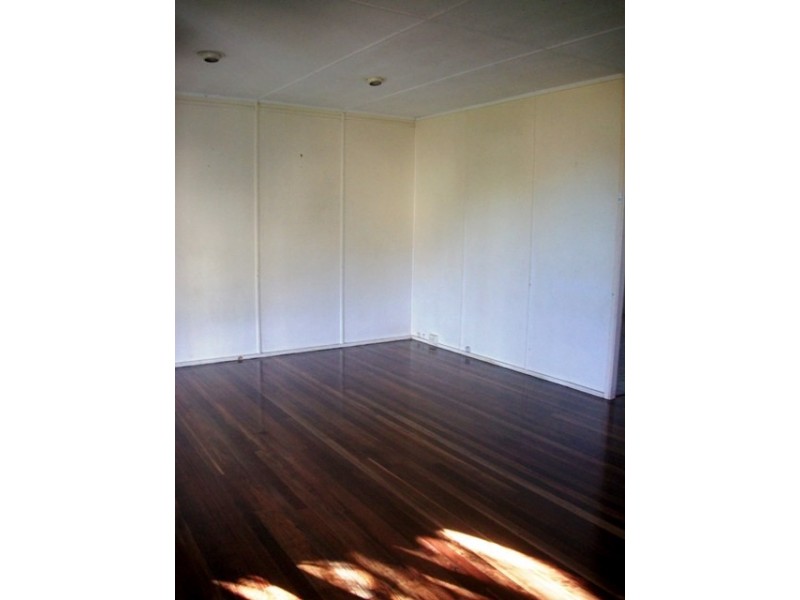 1 Carowell Street, Acacia Ridge QLD 4110