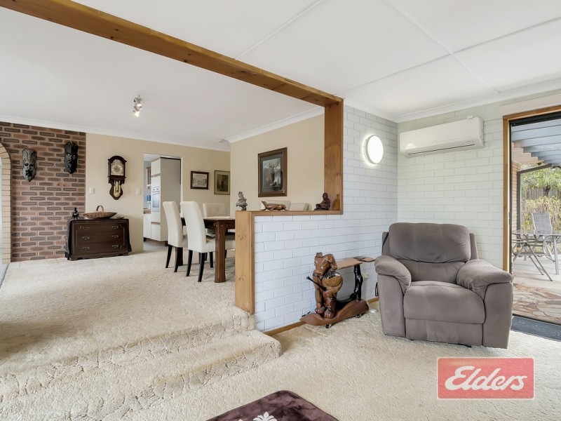 9 Shortland Street, Springwood QLD 4127