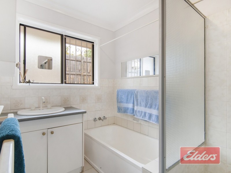 9 Shortland Street, Springwood QLD 4127