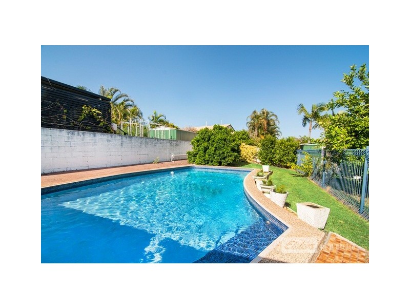 43 BARBARALLA DRIVE, Springwood QLD 4127