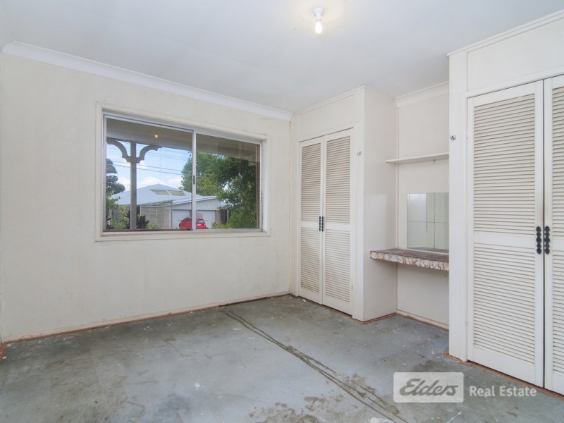 23 WESTGATE AVENUE, Springwood QLD 4127