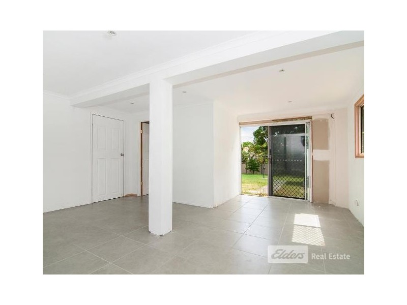 9 Darren Drive, Slacks Creek QLD 4127