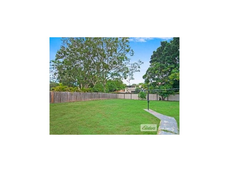 9 Darren Drive, Slacks Creek QLD 4127