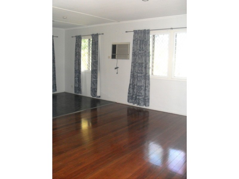 32 Dellow Street, Acacia Ridge QLD 4110