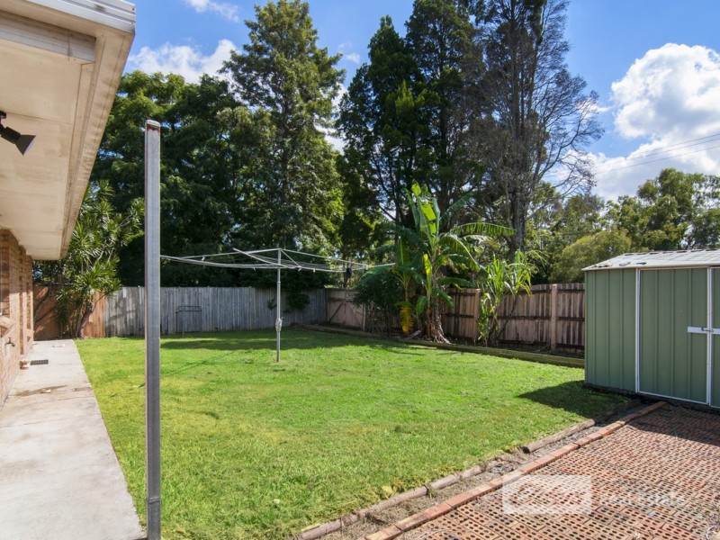 8 Dindi Street, Underwood QLD 4119