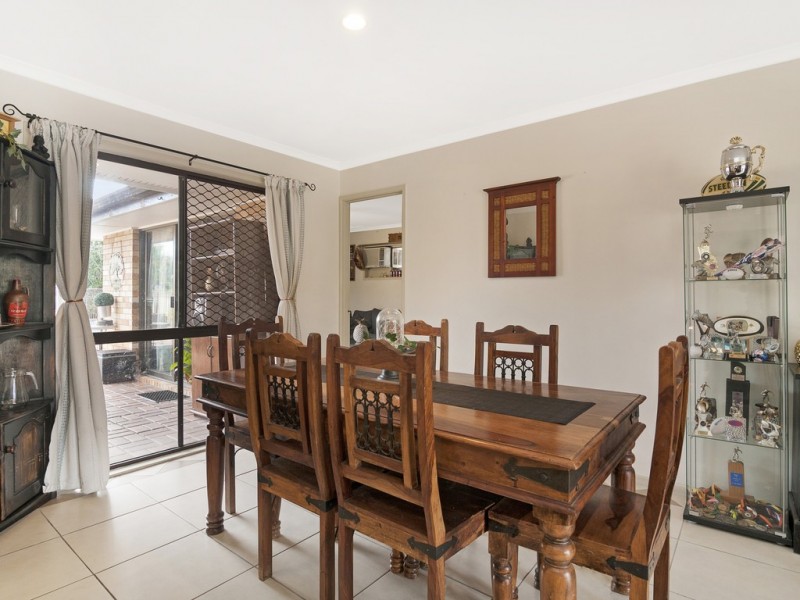 35 Belinda Crescent, Springwood QLD 4127