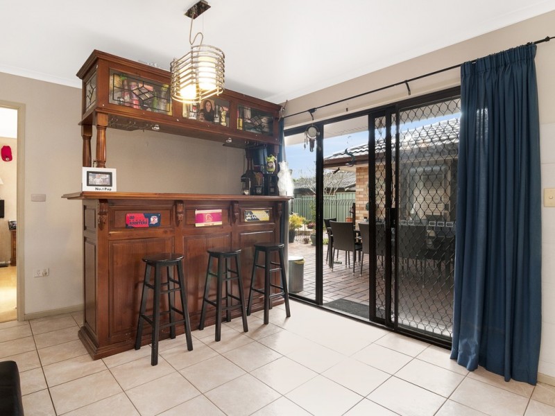 35 Belinda Crescent, Springwood QLD 4127