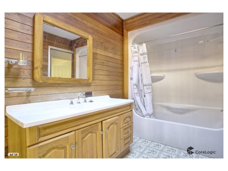 7 ATHENA GROVE, Springwood QLD 4127