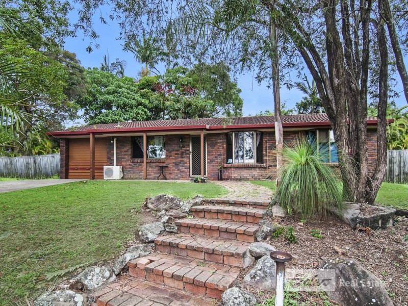 13 Briggs, Springwood QLD 4127