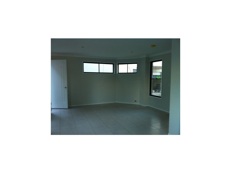 9 Dawn Street, Rocklea QLD 4106