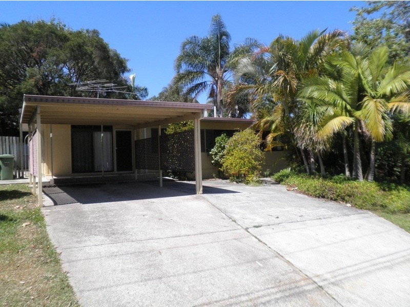 35 Laurinda Crescent, Springwood QLD 4127