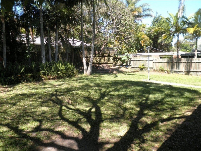 35 Laurinda Crescent, Springwood QLD 4127