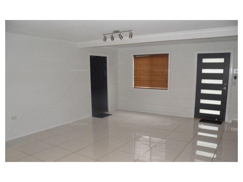5 PARKWAY ROAD, Daisy Hill QLD 4127