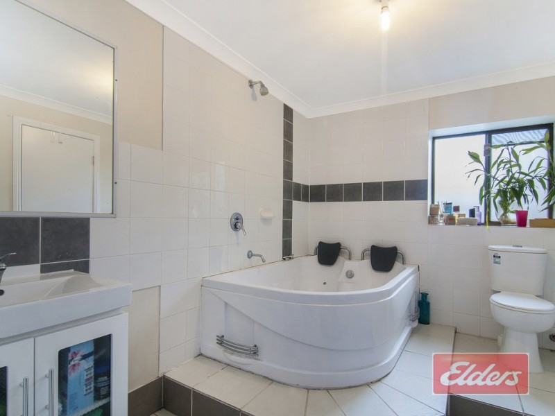 15 Batehaven Street, Loganholme QLD 4129