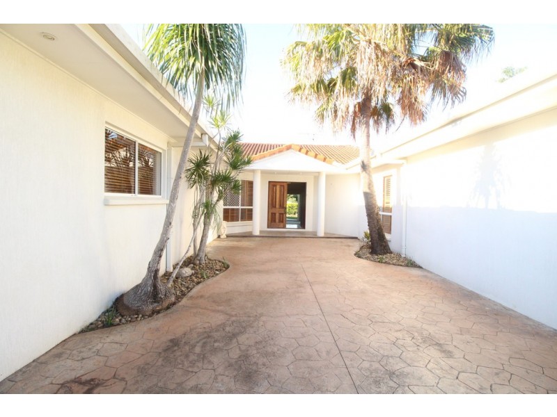 12 OAKMONT AVENUE, Cornubia QLD 4130