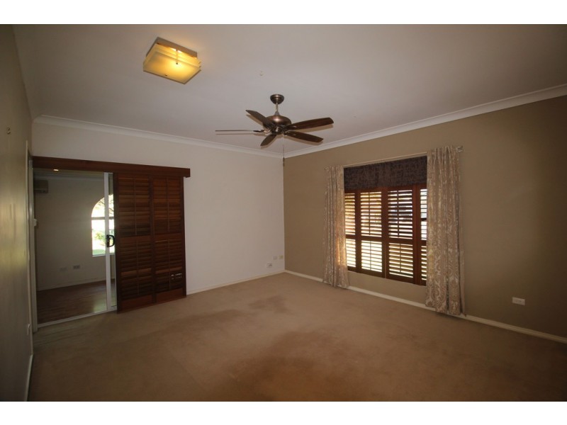 12 OAKMONT AVENUE, Cornubia QLD 4130