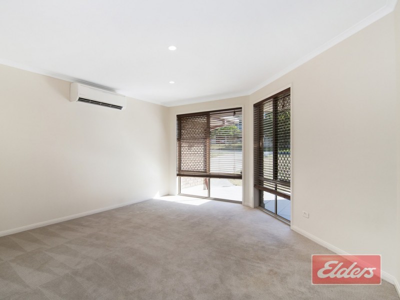 25 Laburnum Street, Woodridge QLD 4114