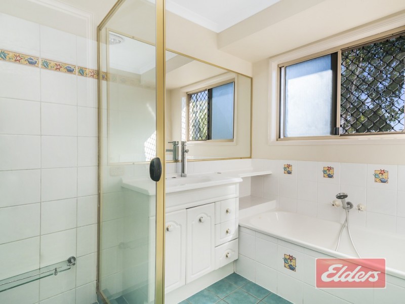 25 Laburnum Street, Woodridge QLD 4114