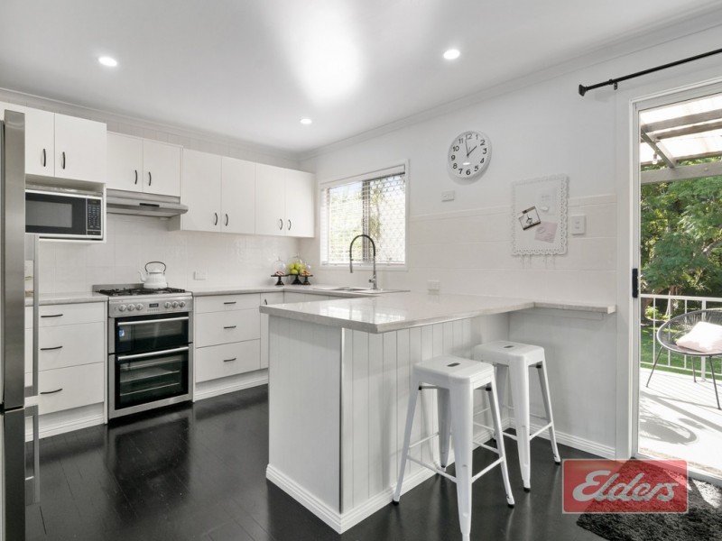 62 Allamanda Dr, Daisy Hill QLD 4127