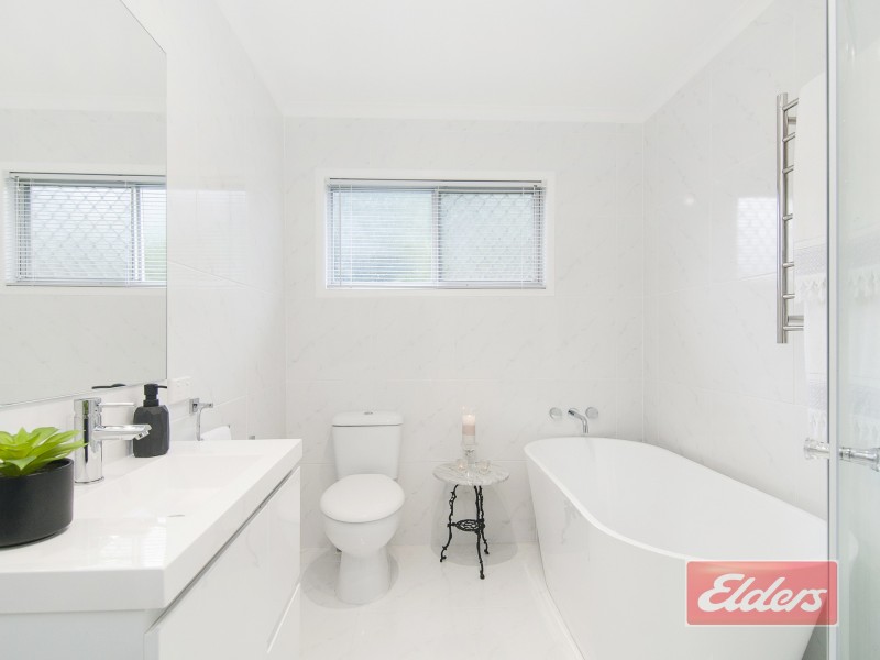 62 Allamanda Dr, Daisy Hill QLD 4127