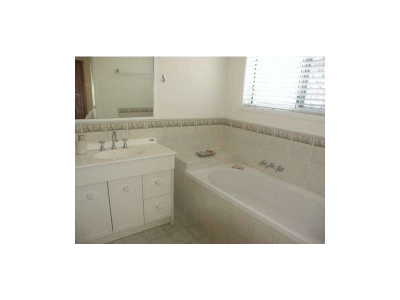 38 ANTRIM, Acacia Ridge QLD 4110