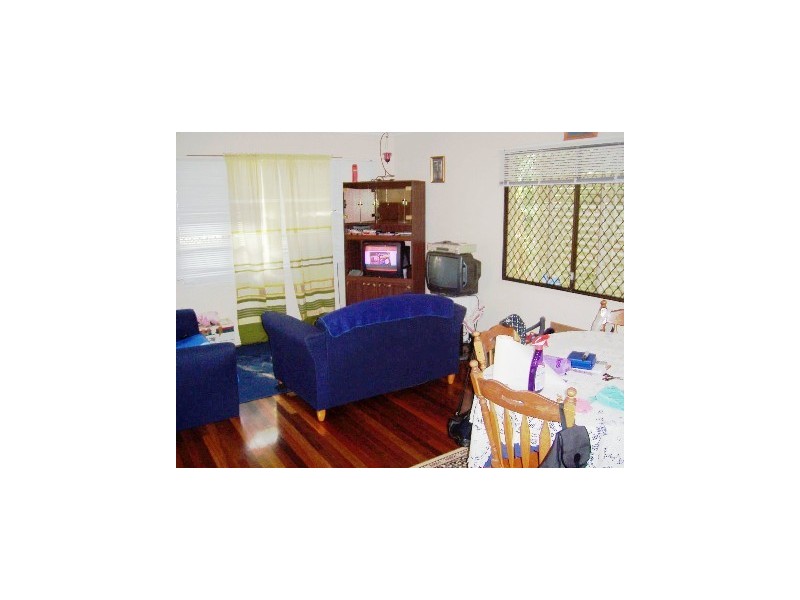 28 Madison St, Woodridge QLD 4114