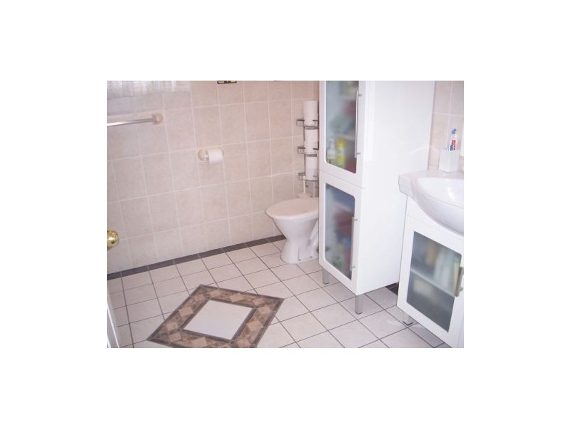 8 FADDEN, Acacia Ridge QLD 4110