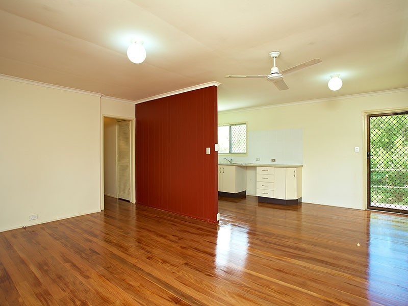 1 BLUEGUM CT, Kingston QLD 4114