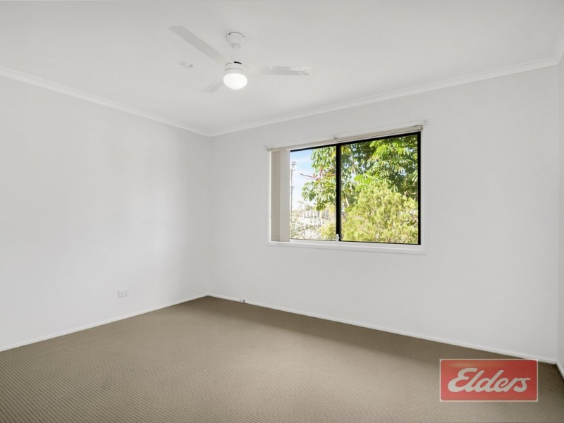 73 JACARANDA AVENUE, Logan Central QLD 4114