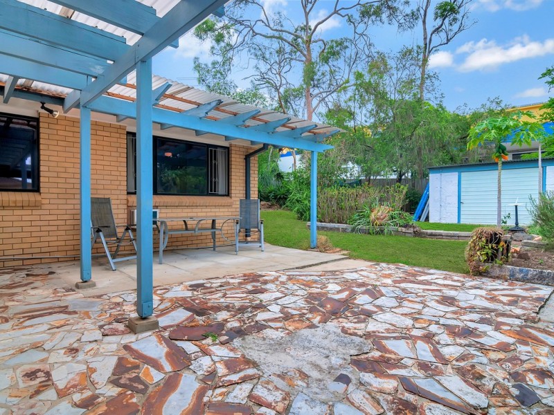 9 SHORTLAND STREET, Springwood QLD 4127