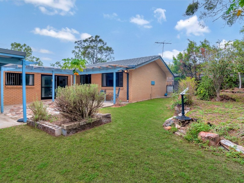 9 SHORTLAND STREET, Springwood QLD 4127